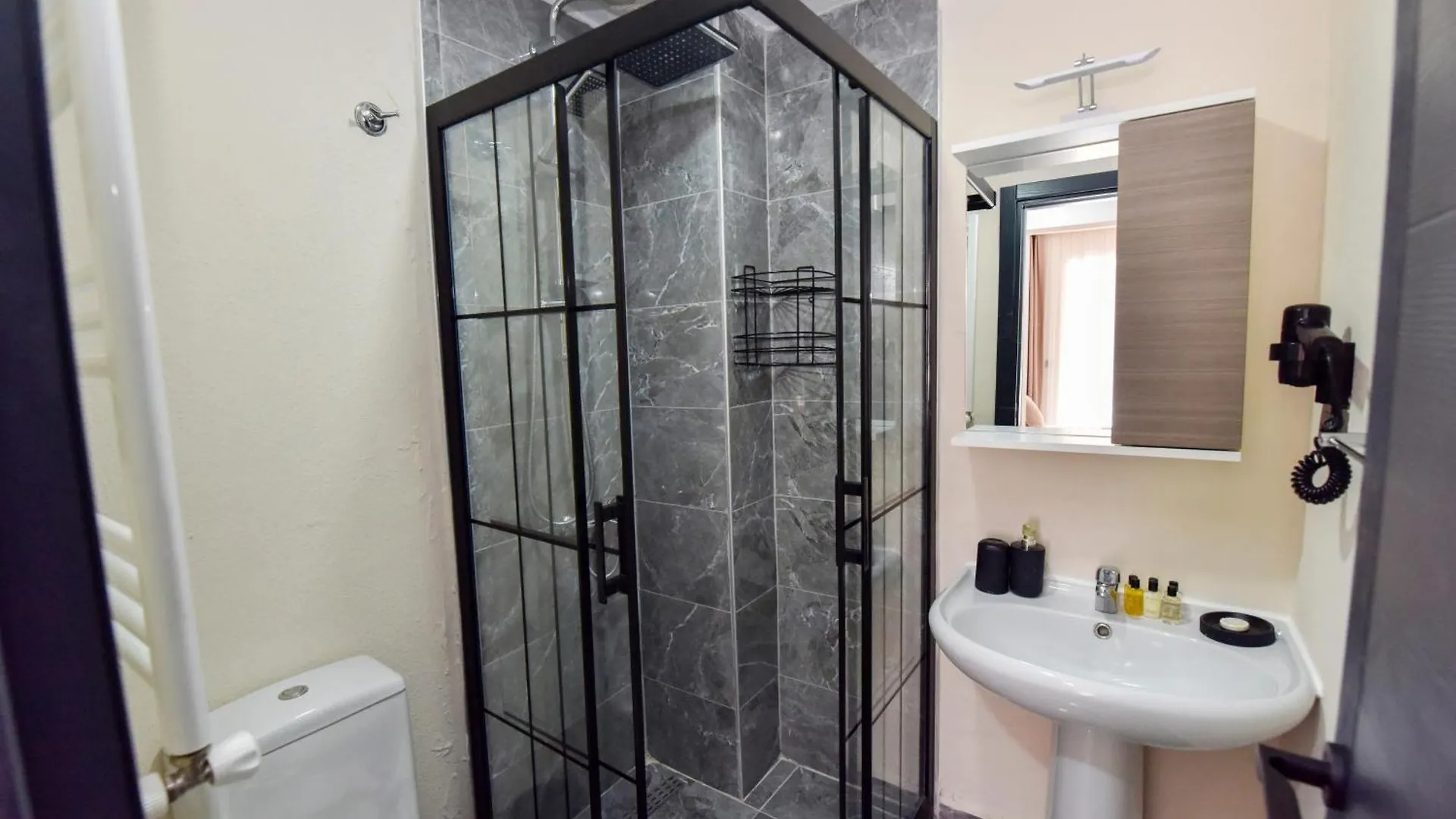 Mykonut Boutique Suites Fethiye Bed & Breakfast