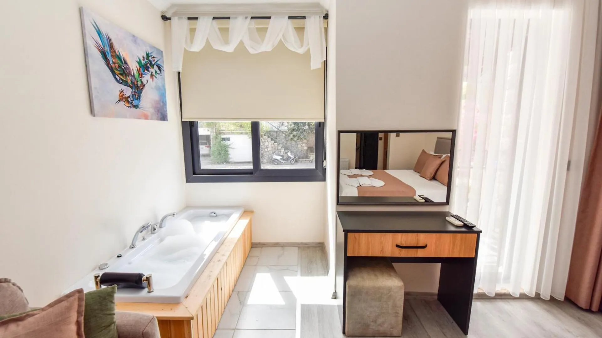 Mykonut Boutique Suites Fethiye 2*,