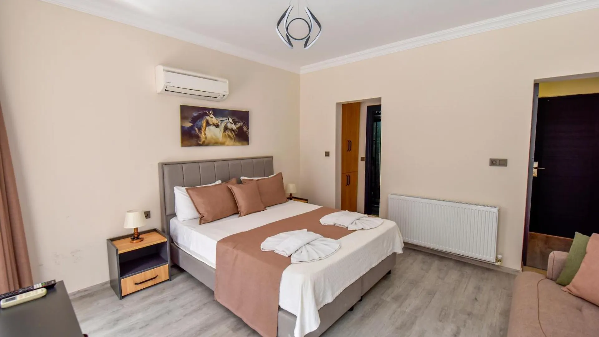 Mykonut Boutique Suites Fethiye Bed & Breakfast