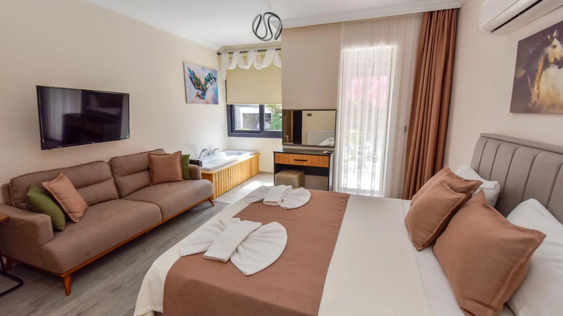 Bed & Breakfast Mykonut Boutique Suites Fethiye
