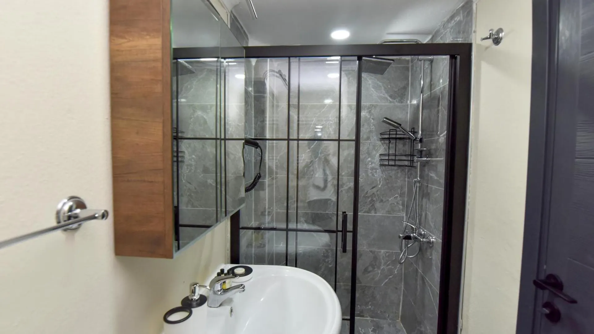 Mykonut Boutique Suites Fethiye 2*,