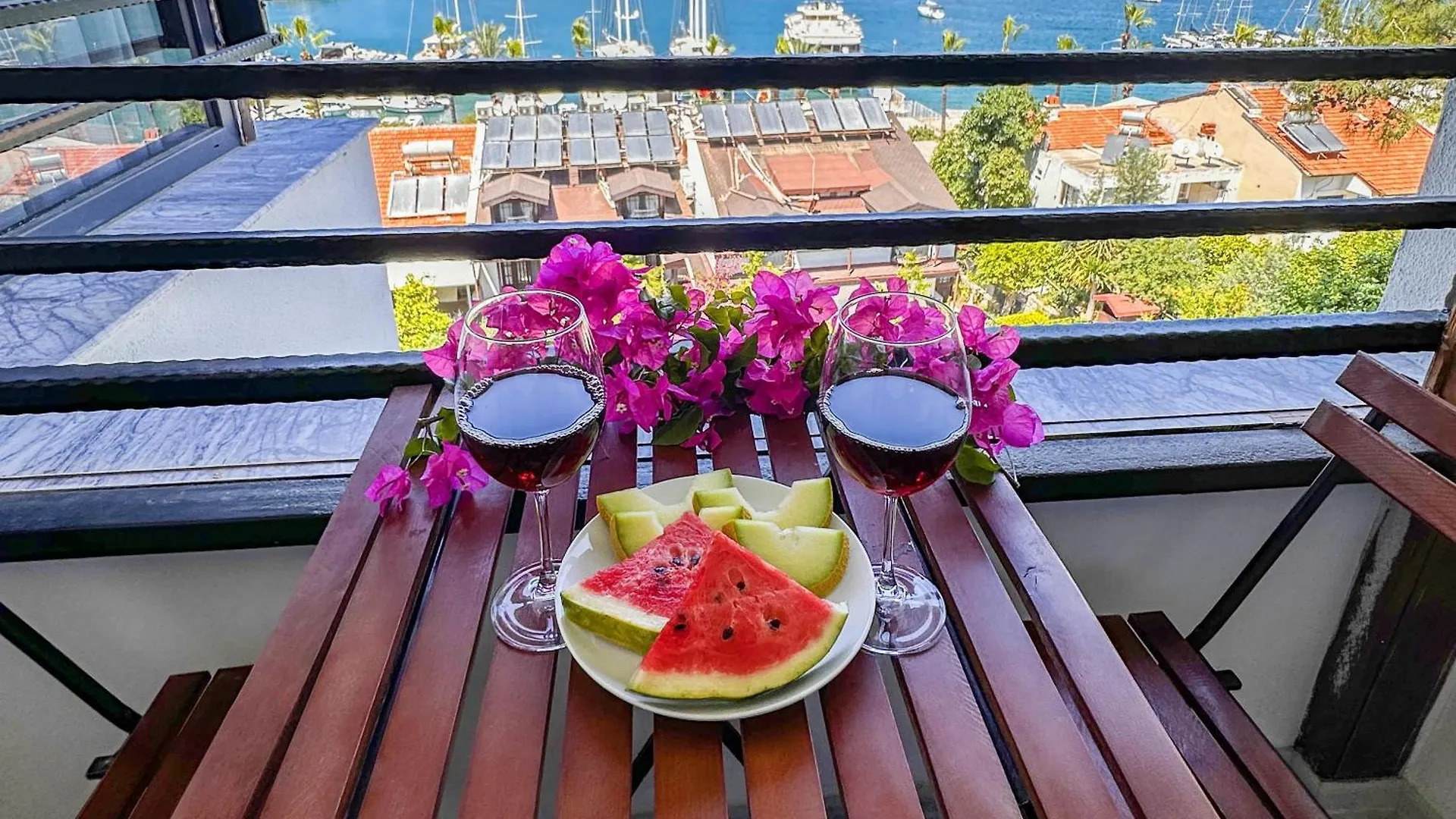 Bed & Breakfast Mykonut Boutique Suites Fethiye