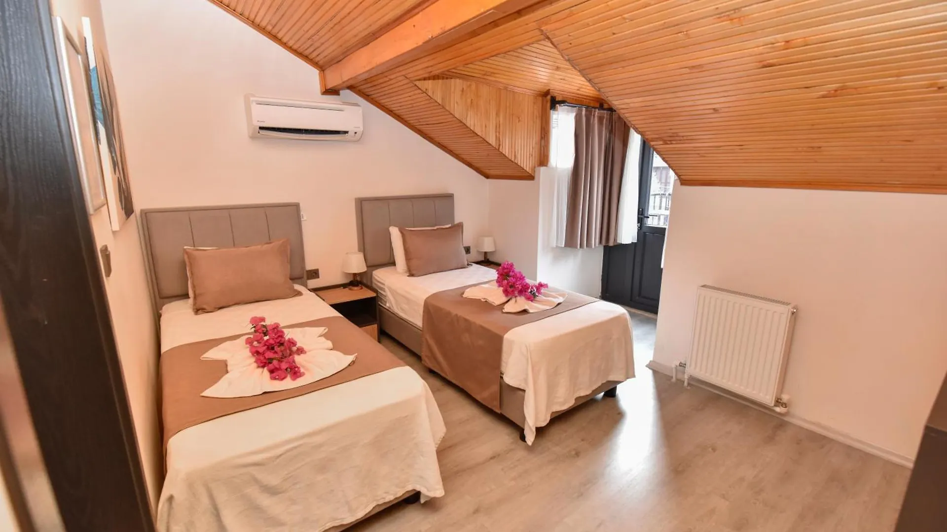 Bed & Breakfast Mykonut Boutique Suites Fethiye